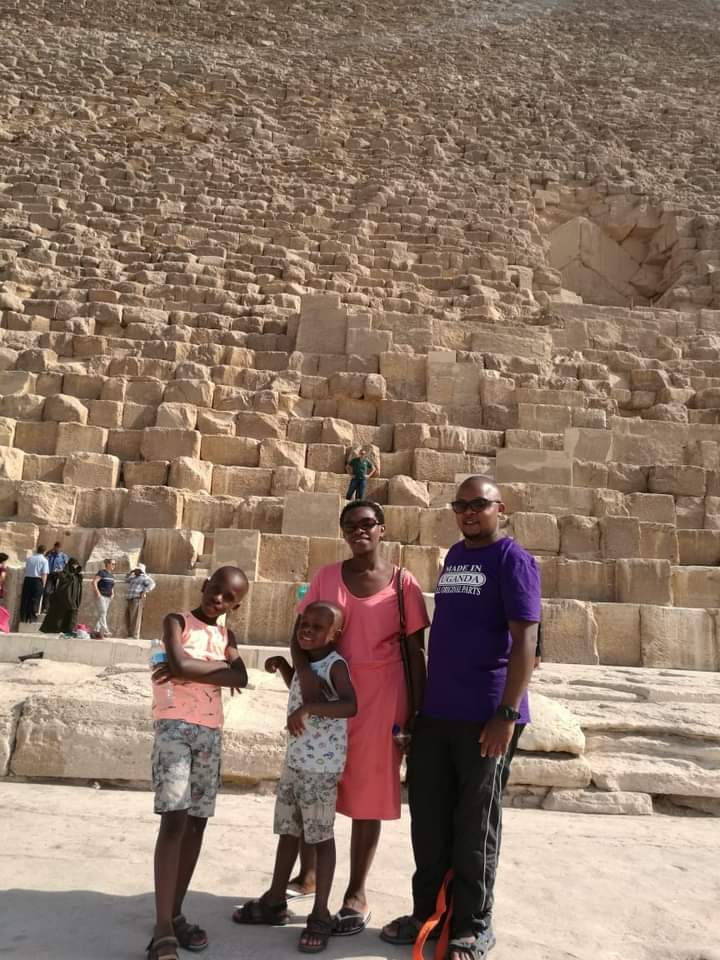 Giza Pyramids, Memphis, Dahshur & Saqqara Day Tour